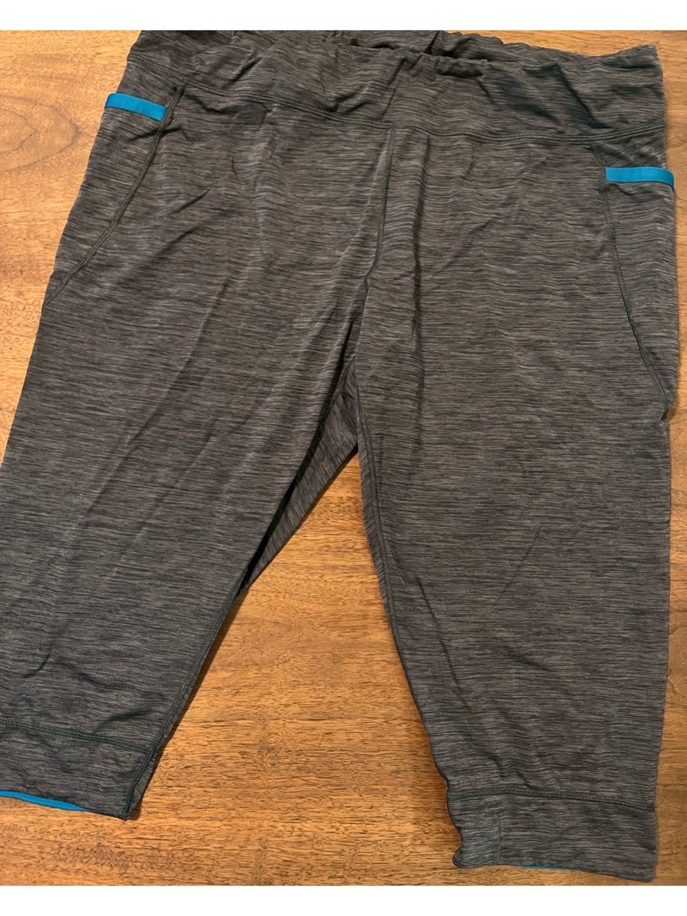 Patagonia Heather Charcoal Capri Leggings